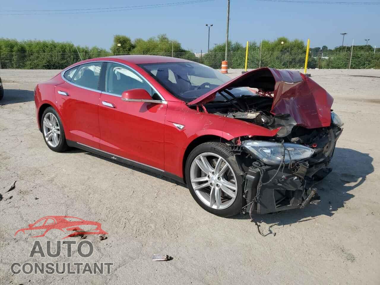 TESLA MODEL S 2015 - 5YJSA1H25FF093500