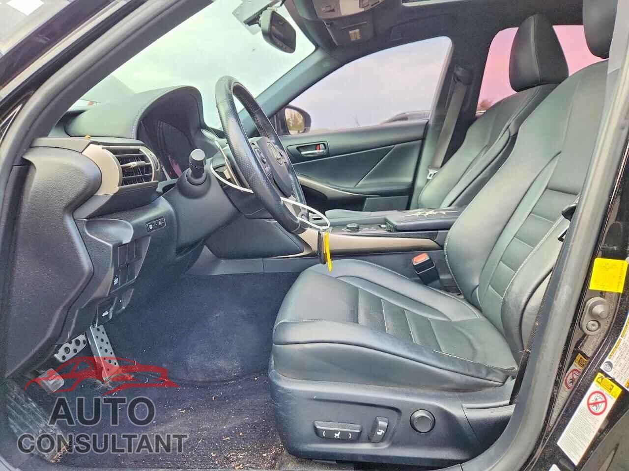 LEXUS IS 2014 - JTHCF1D22E5012866