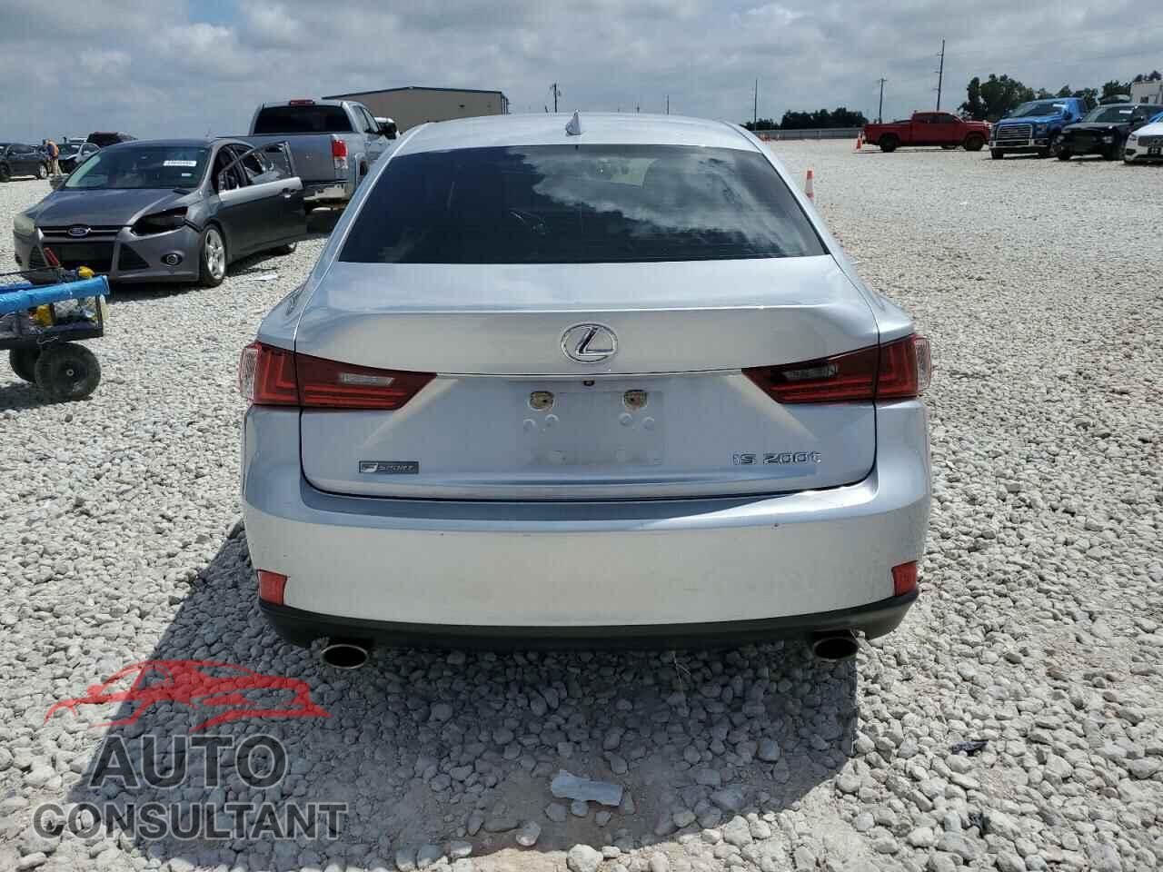 LEXUS IS 2016 - JTHBA1D23G5032847