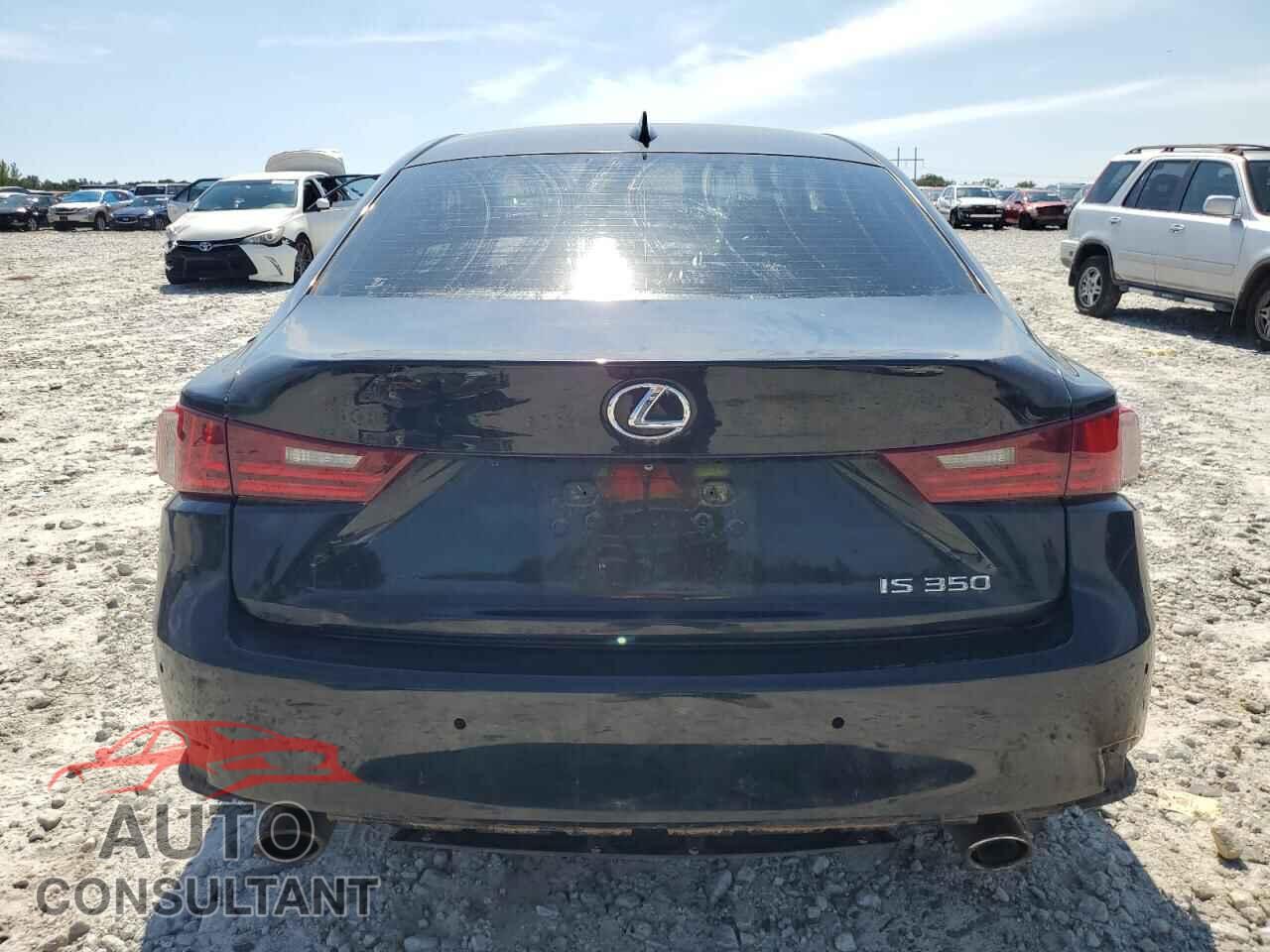LEXUS IS 2014 - JTHBE1D27E5001747
