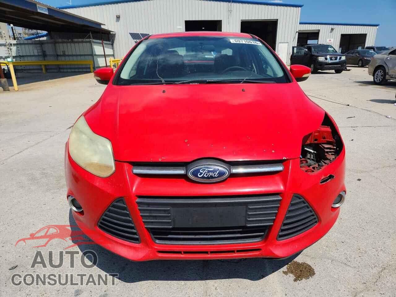 FORD FOCUS 2013 - 1FADP3F2XDL205214