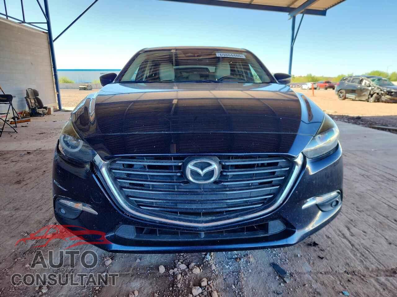 MAZDA 3 2018 - 3MZBN1M35JM172167