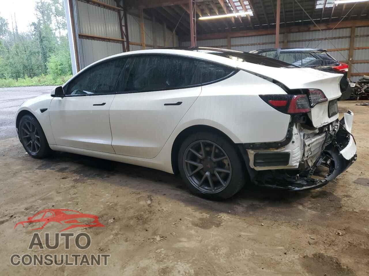 TESLA MODEL 3 2021 - 5YJ3E1EA8MF093329