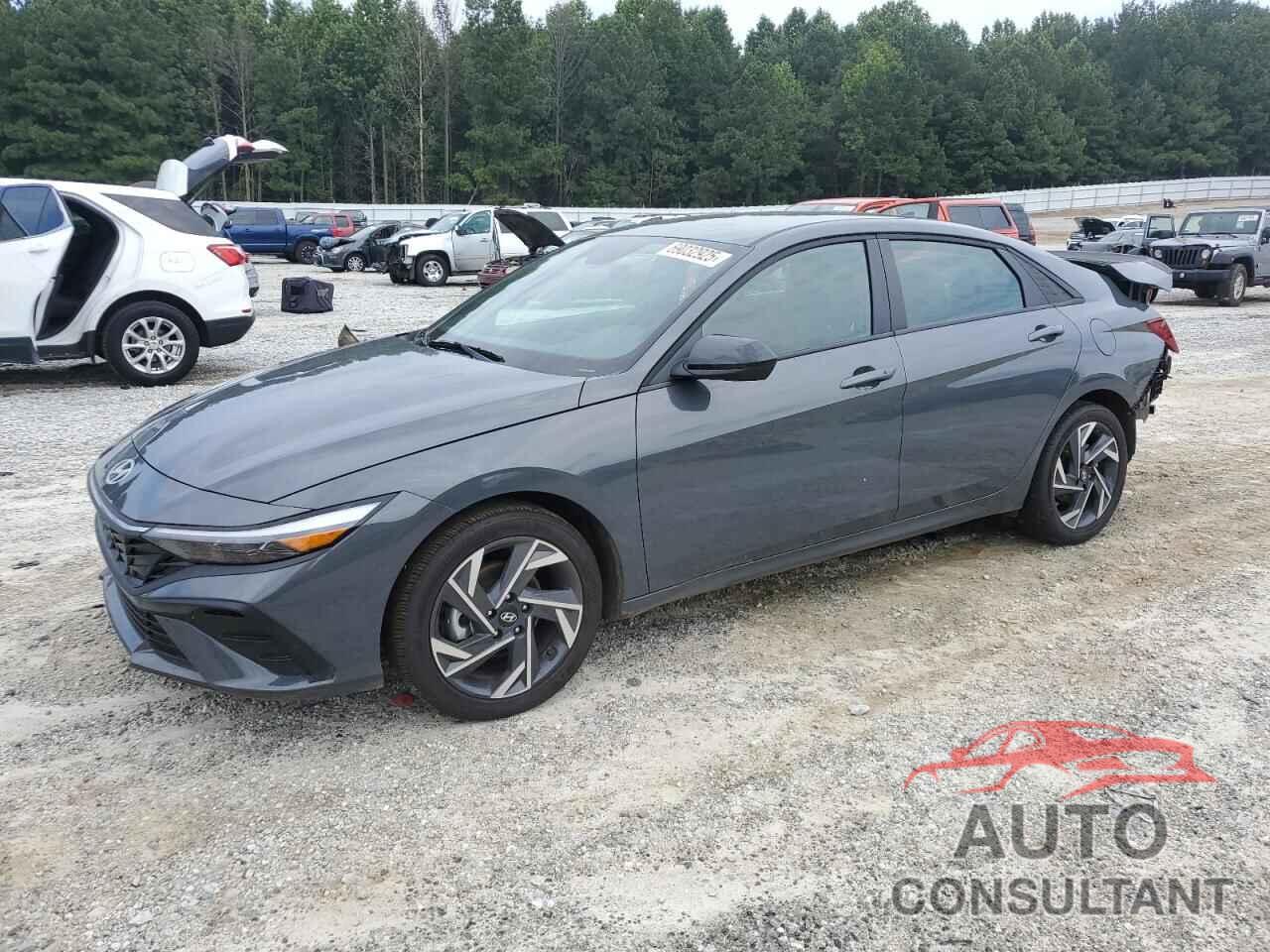 HYUNDAI ELANTRA 2025 - KMHLM4DG3SU890811