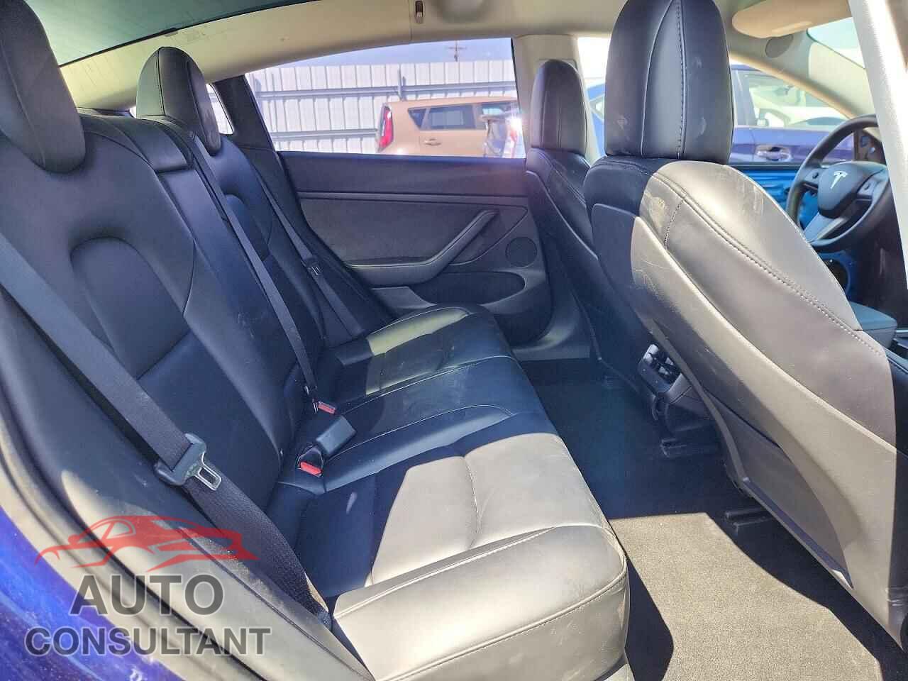 TESLA MODEL 3 2023 - 5YJ3E1EA3PF448220