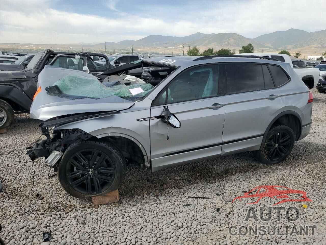 VOLKSWAGEN TIGUAN 2022 - 3VV8B7AX5NM072366