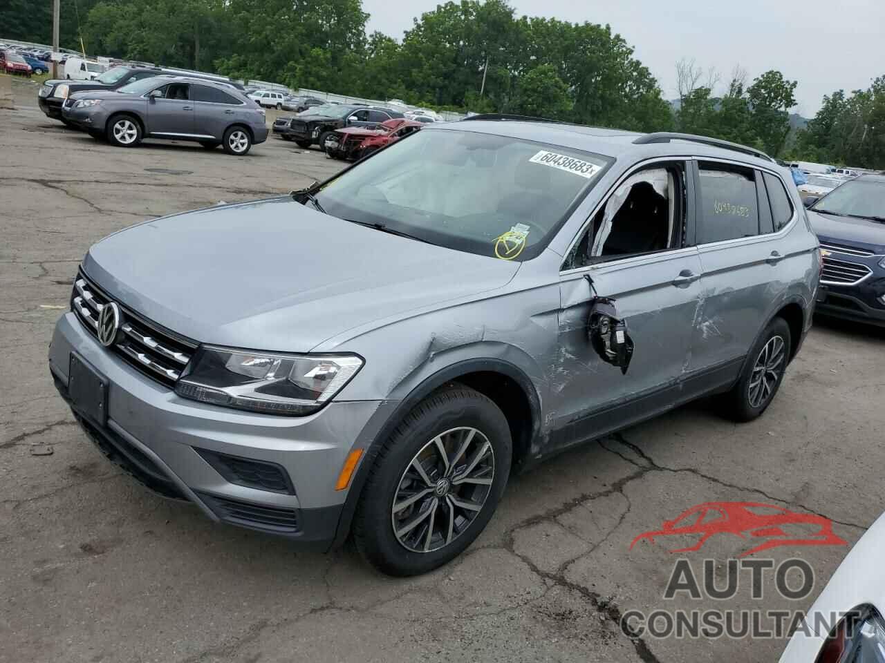 VOLKSWAGEN TIGUAN 2019 - 3VV2B7AX7KM130494