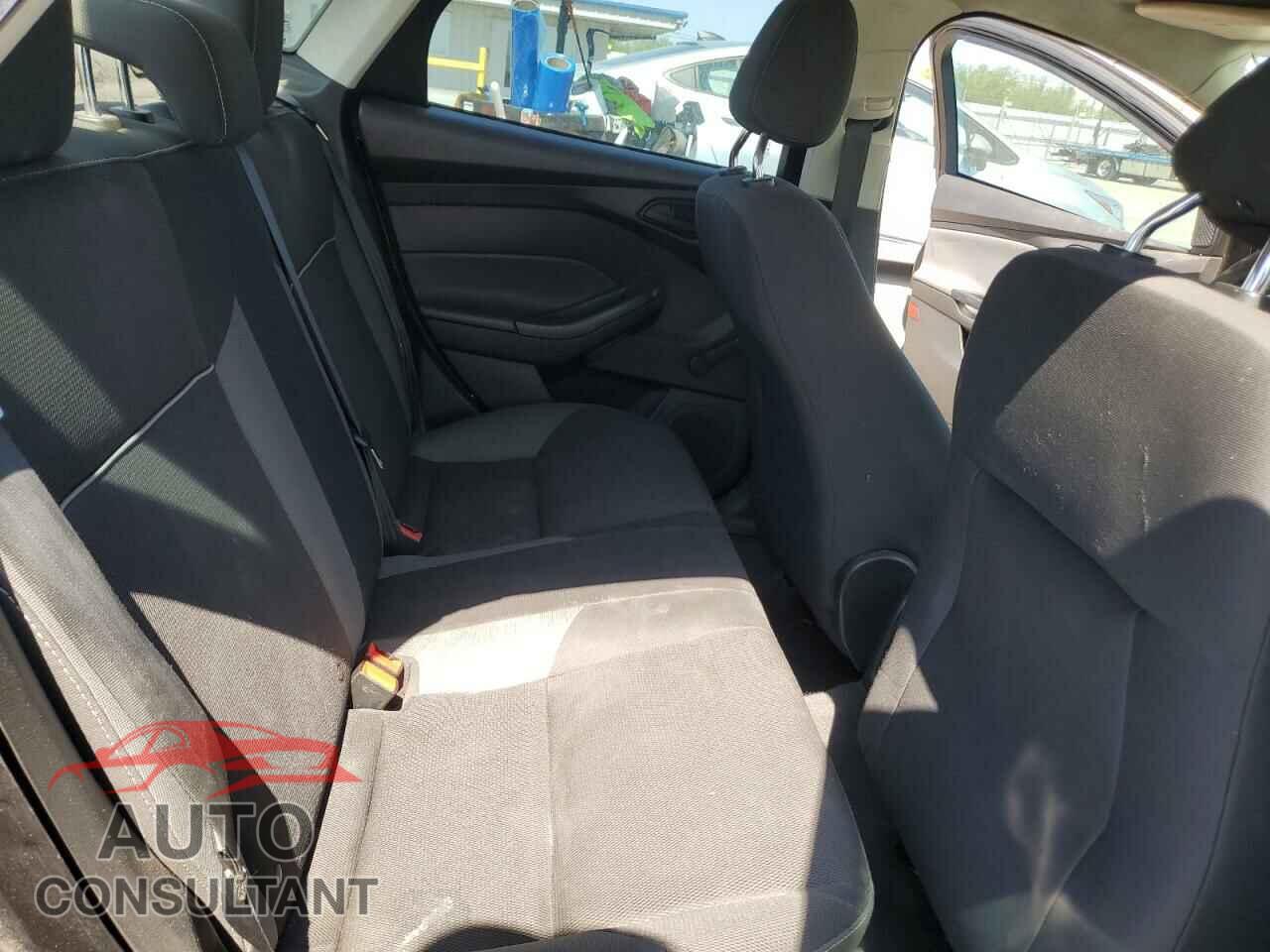 FORD FOCUS 2012 - 1FAHP3E22CL155247