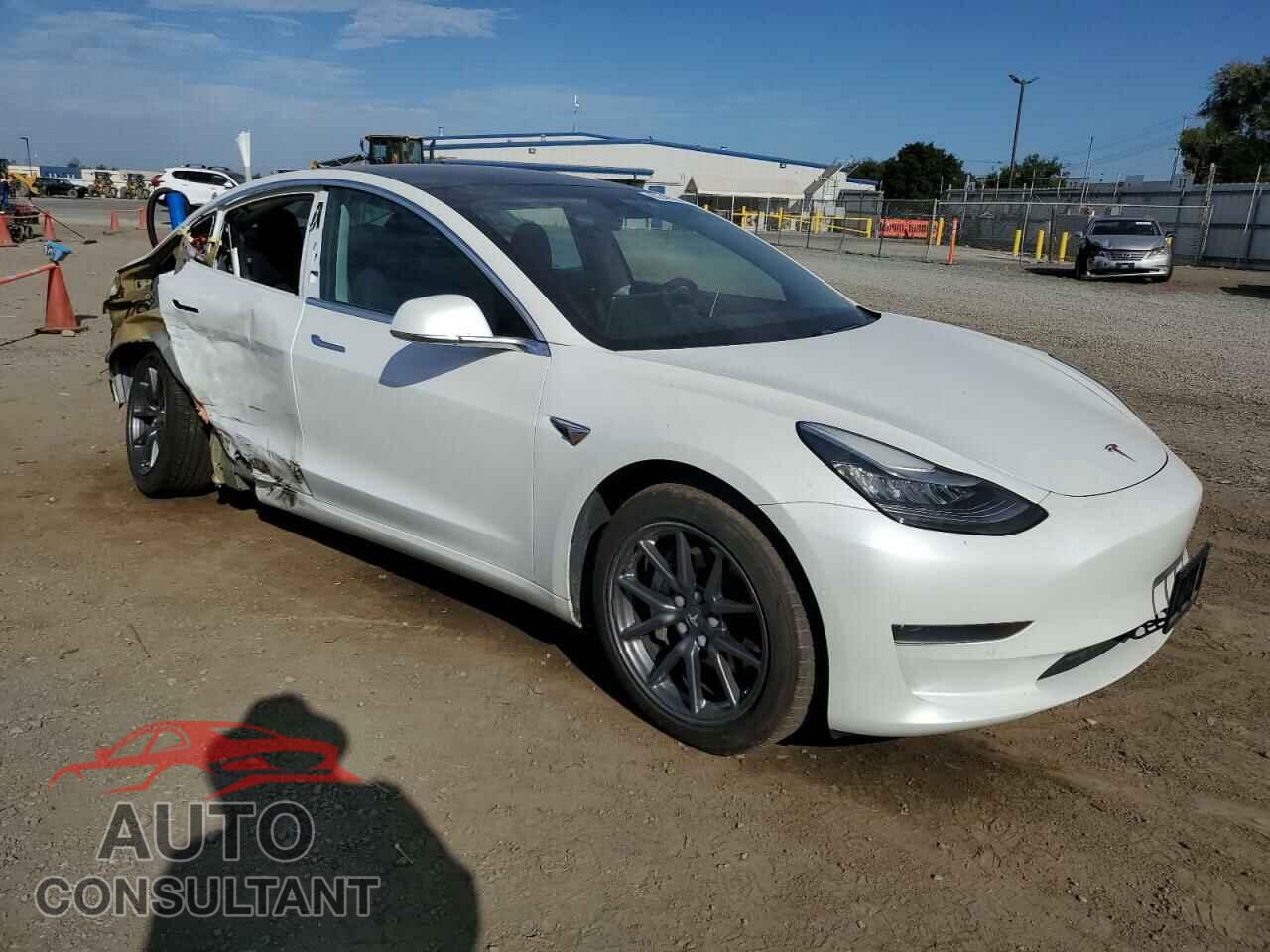 TESLA MODEL 3 2020 - 5YJ3E1EA5LF633539