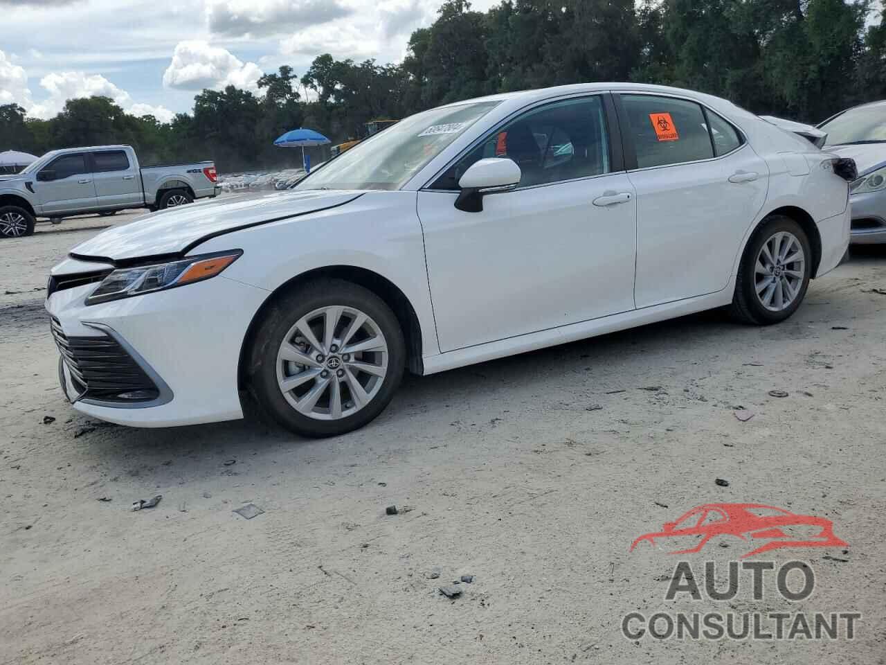 TOYOTA CAMRY 2023 - 4T1R11AKXPU740244
