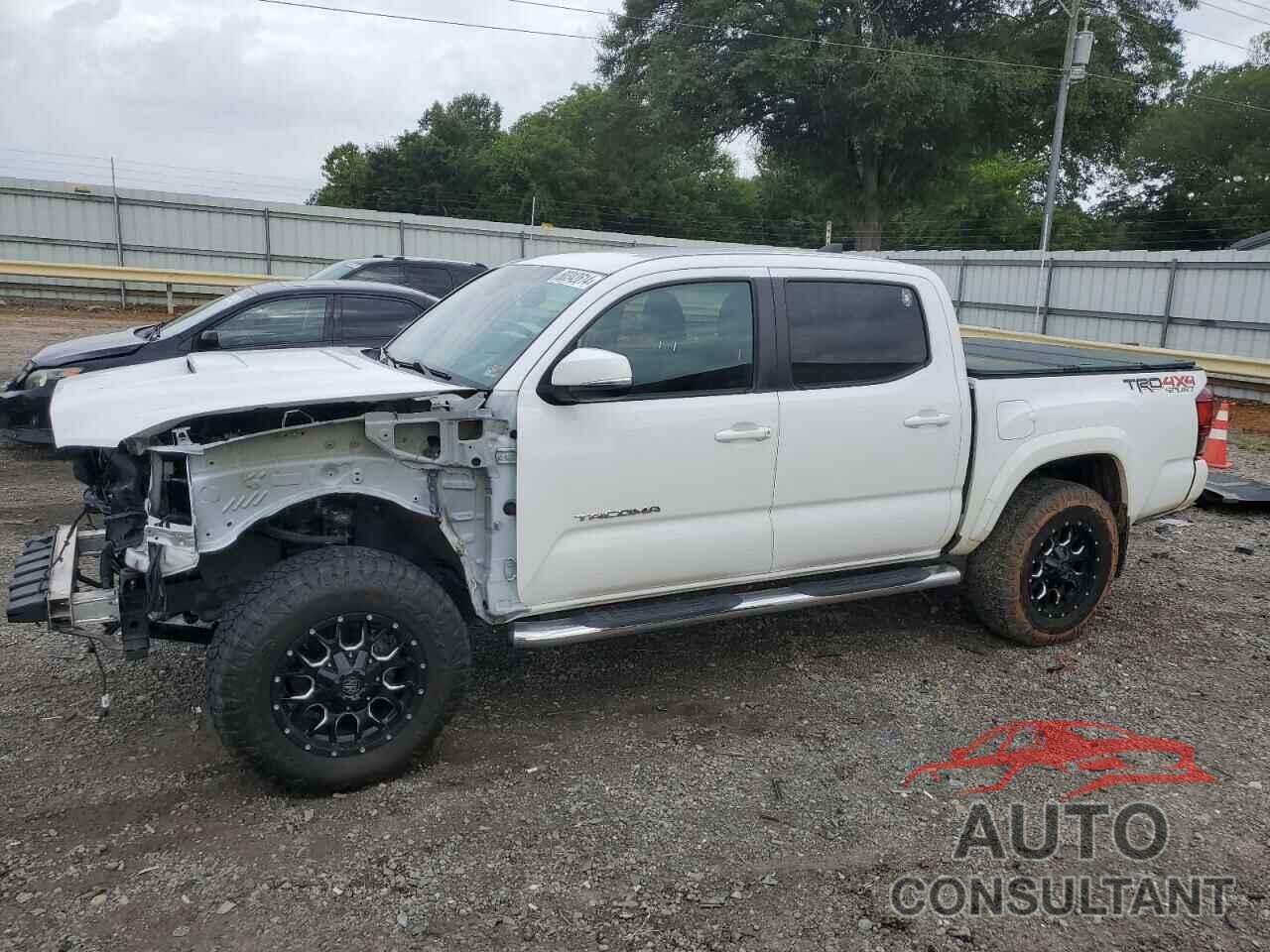 TOYOTA TACOMA 2018 - 3TMCZ5AN5JM163381