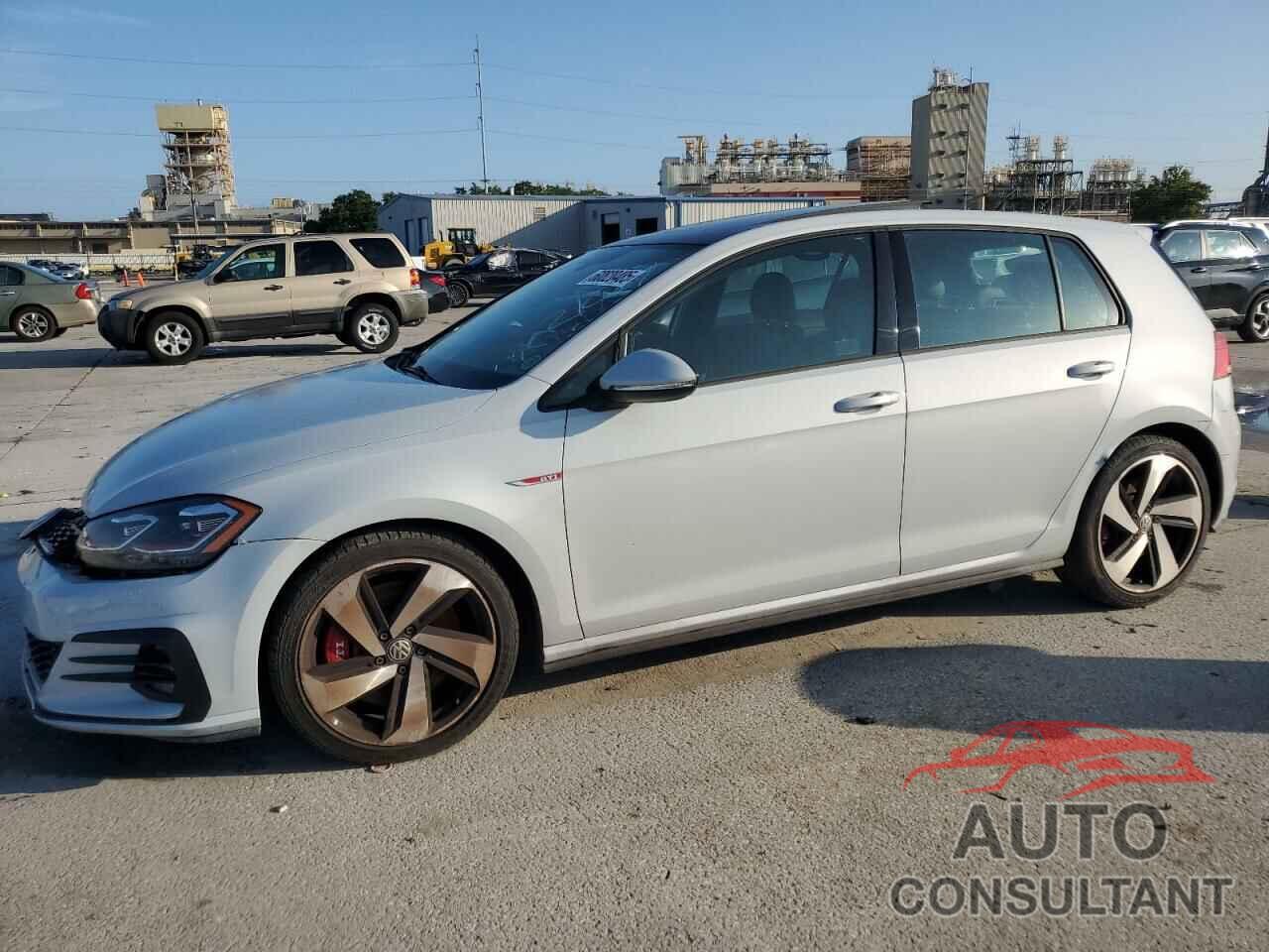 VOLKSWAGEN GTI 2019 - 3VW5T7AU4KM022104