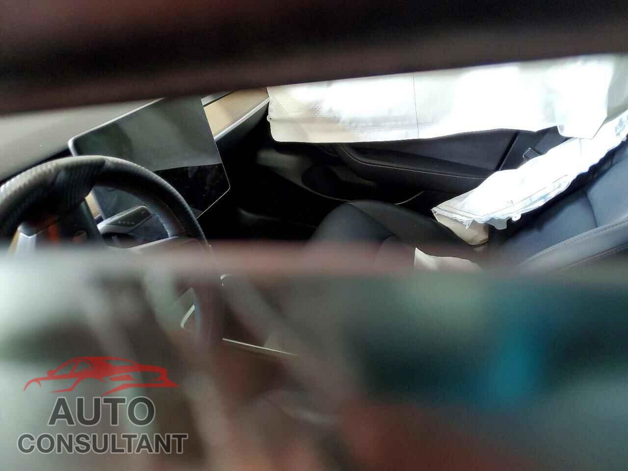 TESLA MODEL 3 2022 - 5YJ3E1EAXNF370709