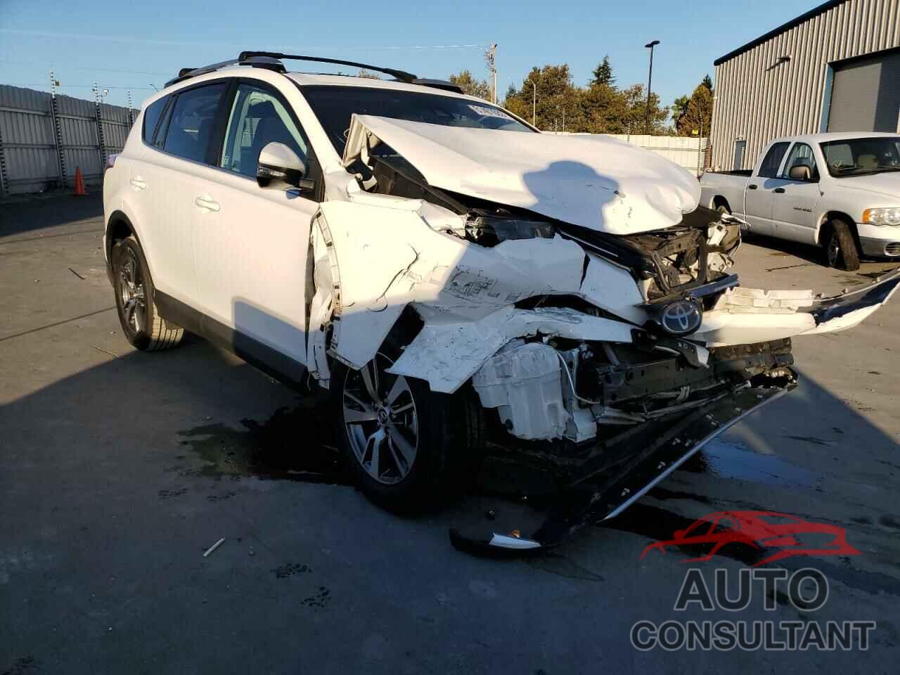 TOYOTA RAV4 2017 - 2T3RFREV9HW545166