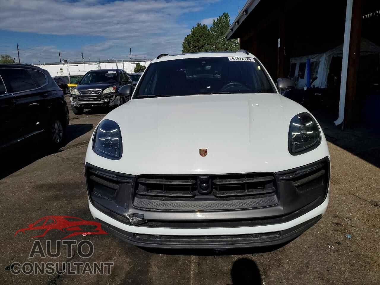 PORSCHE MACAN 2024 - WP1AA2A54RLB20403