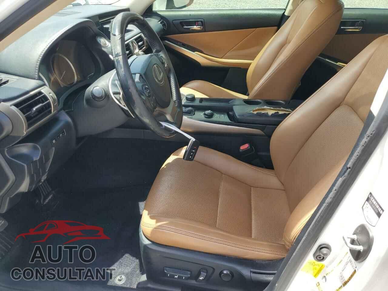 LEXUS IS 2014 - JTHBF1D22E5024186