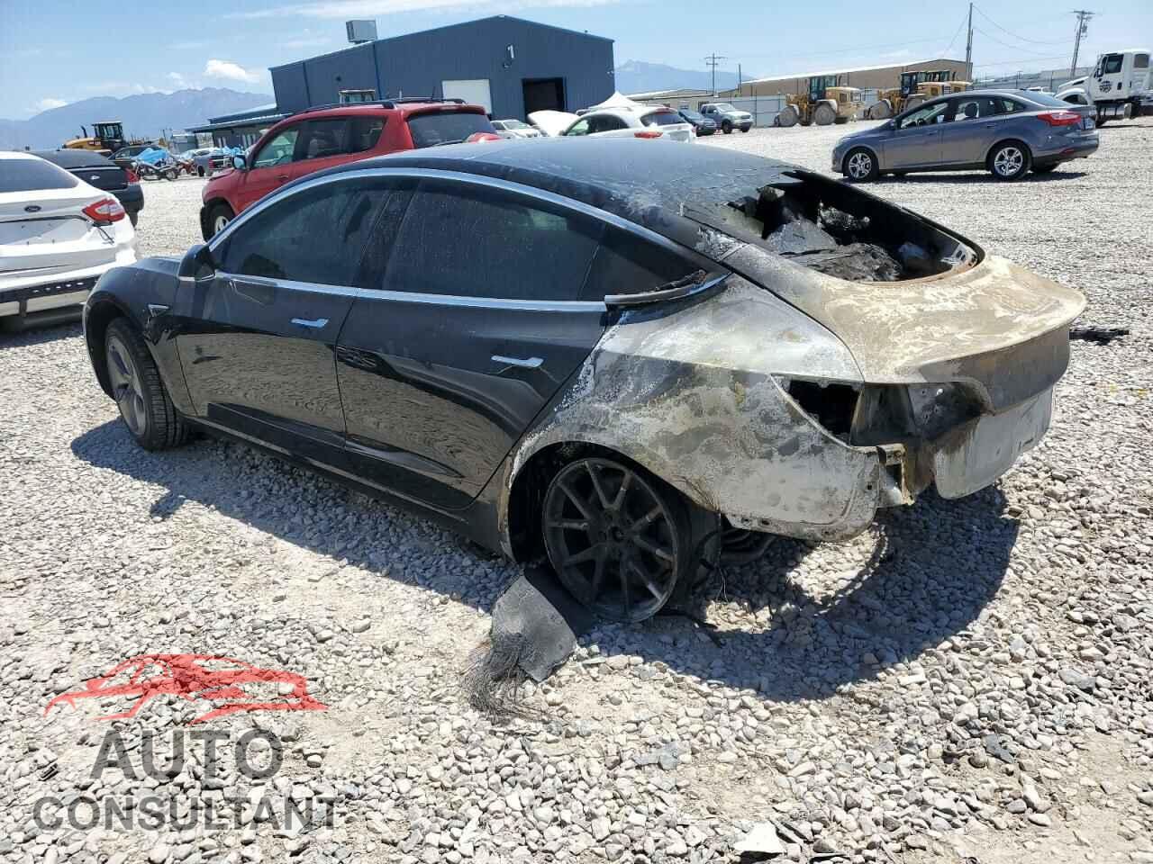 TESLA MODEL 3 2018 - 5YJ3E1EB4JF119042