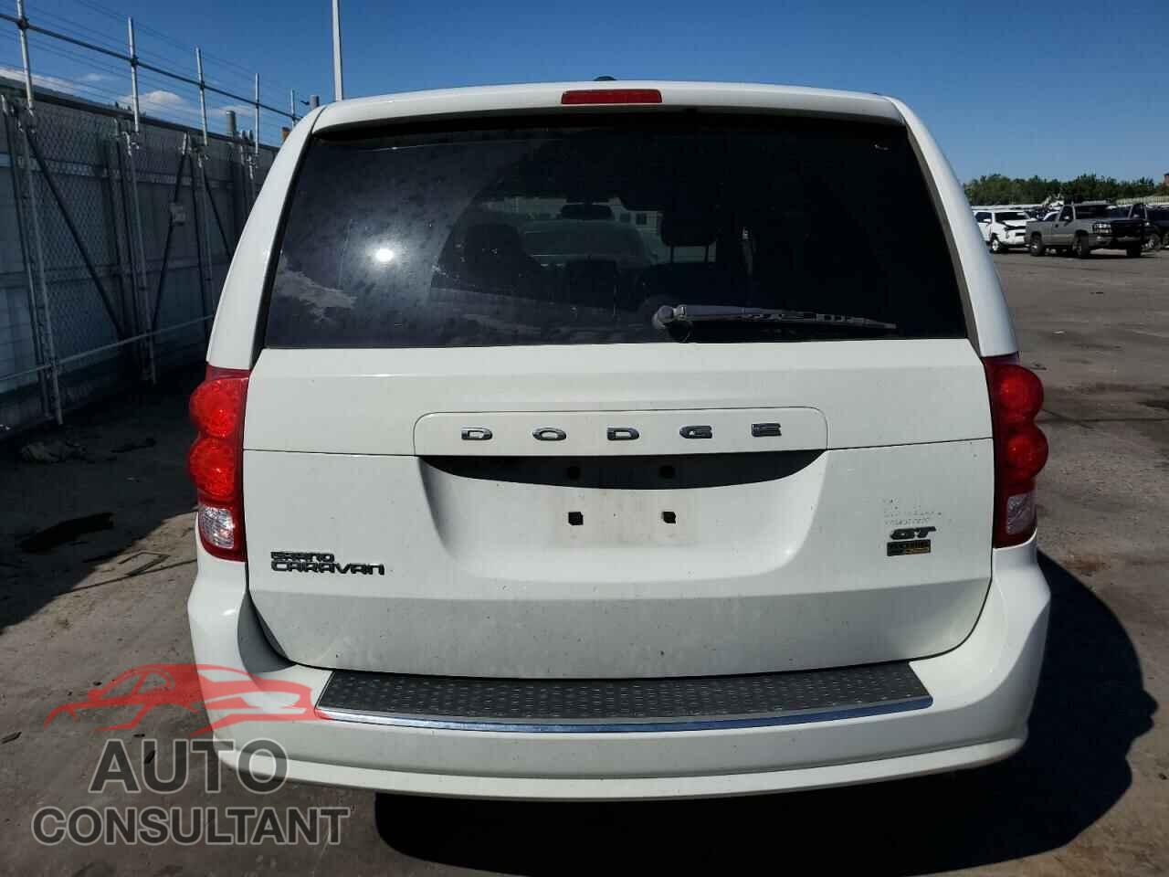 DODGE CARAVAN 2018 - 2C4RDGEG9JR159763