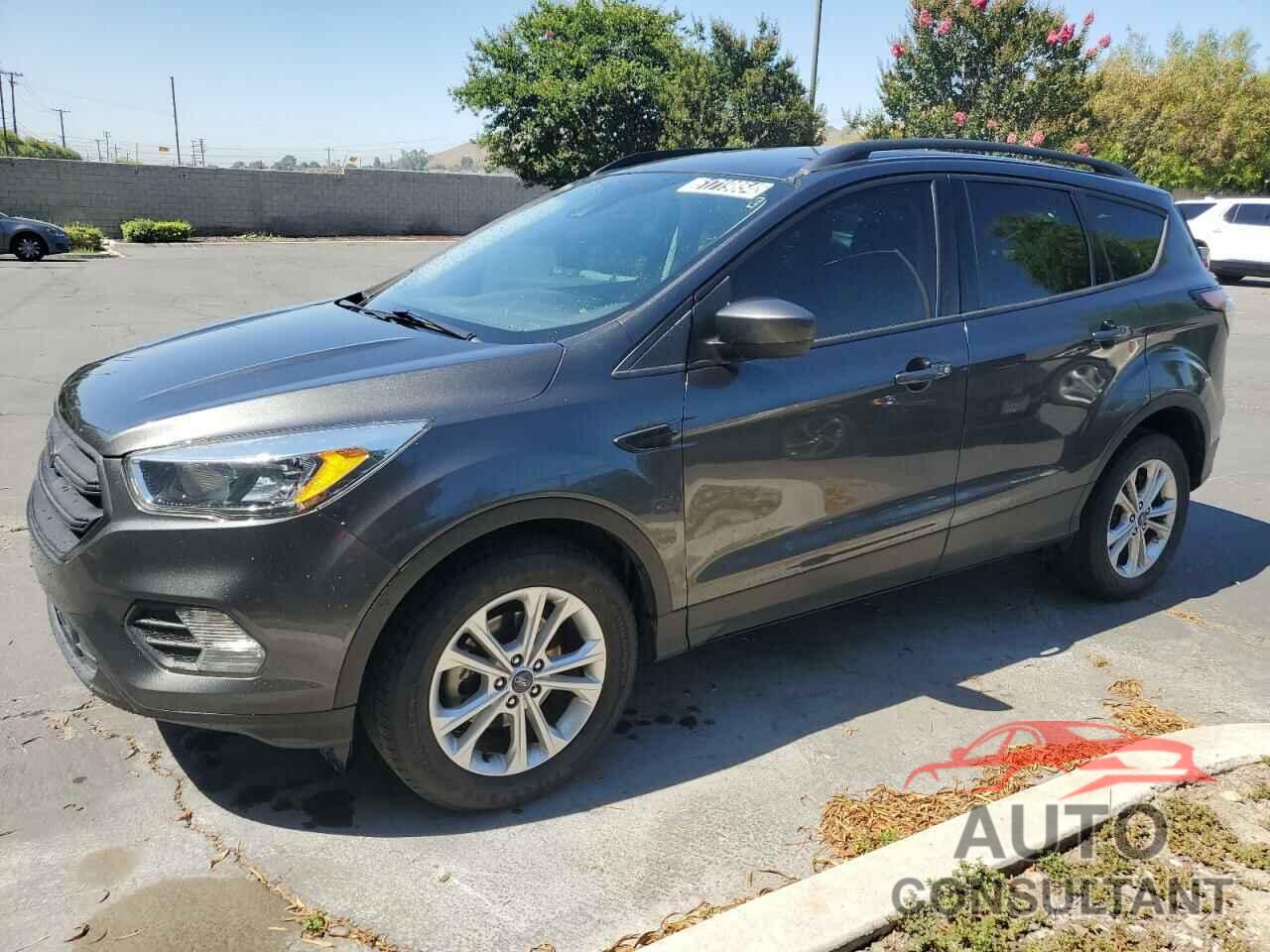 FORD ESCAPE 2018 - 1FMCU0GD7JUC90799