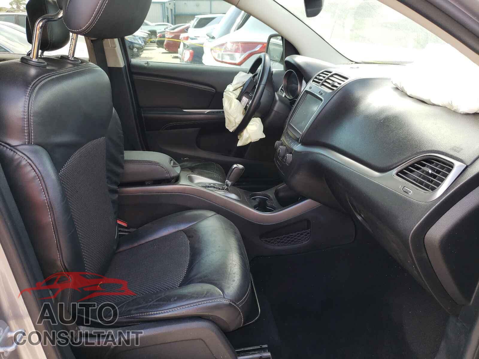 DODGE JOURNEY 2017 - 3C4PDCGG8HT554005