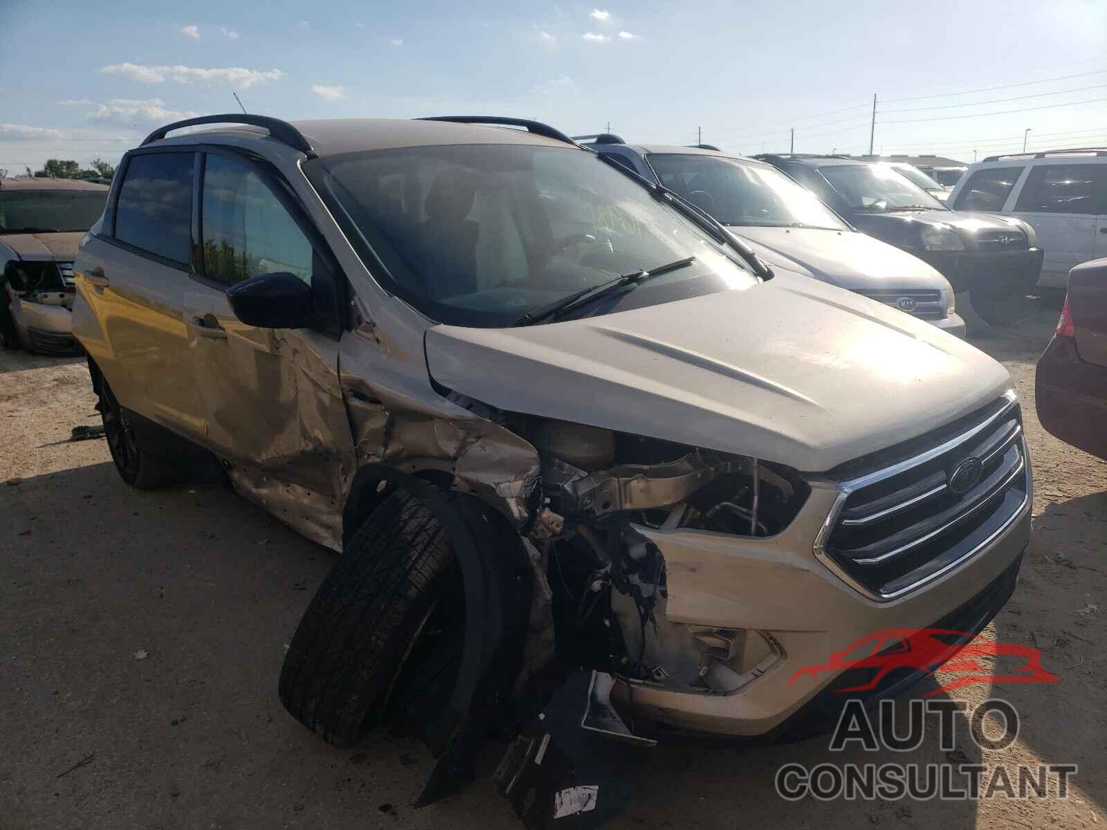 FORD ESCAPE 2018 - 1FMCU0GD2JUC27397