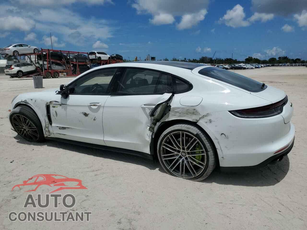 PORSCHE PANAMERA 2023 - WP0AK2A76PL132081