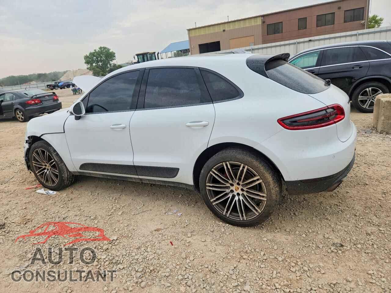 PORSCHE MACAN 2016 - WP1AB2A50GLB40643