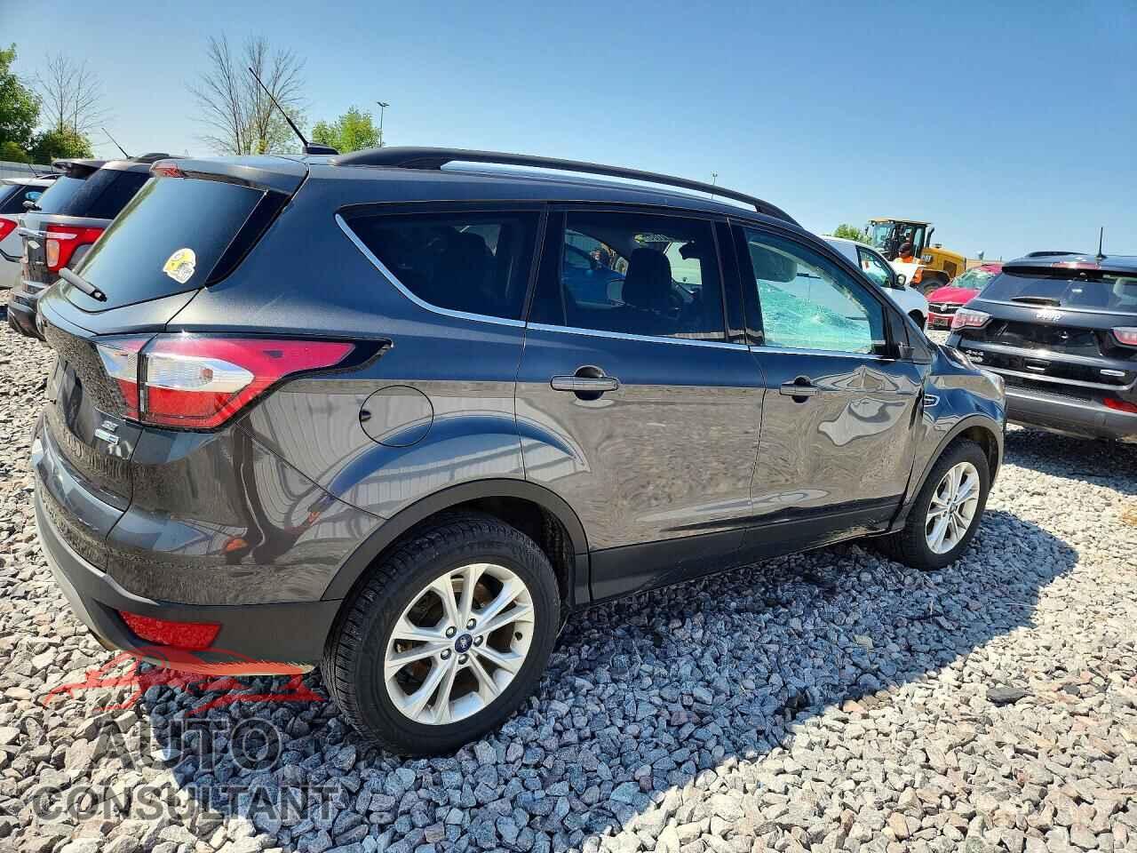 FORD ESCAPE 2018 - 1FMCU9GD0JUC11770