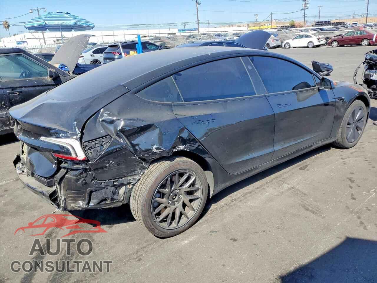 TESLA MODEL 3 2025 - 5YJ3E1EA0SF971879