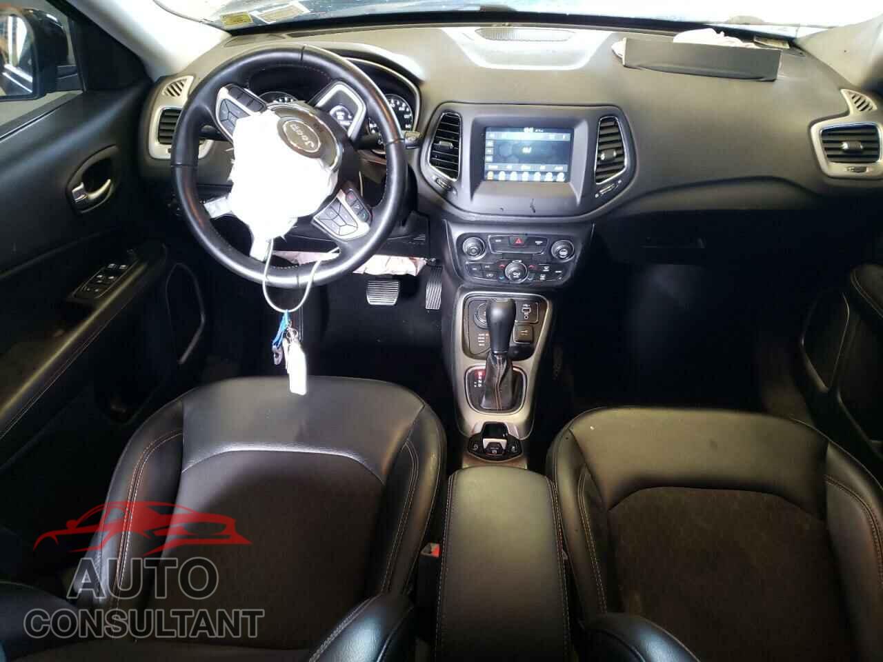 JEEP COMPASS 2020 - 3C4NJDBB8LT209230