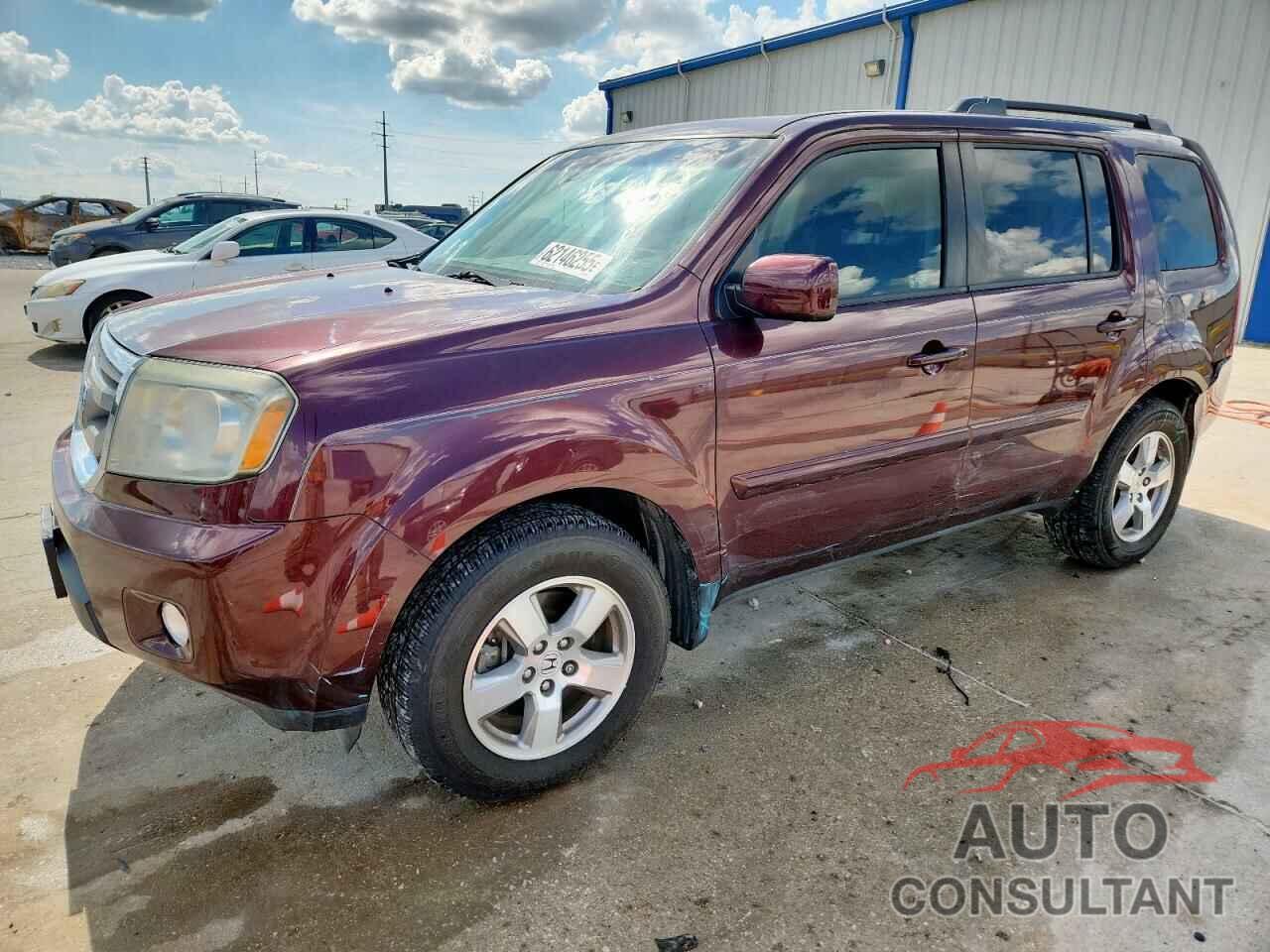 HONDA PILOT 2011 - 5FNYF3H49BB032752