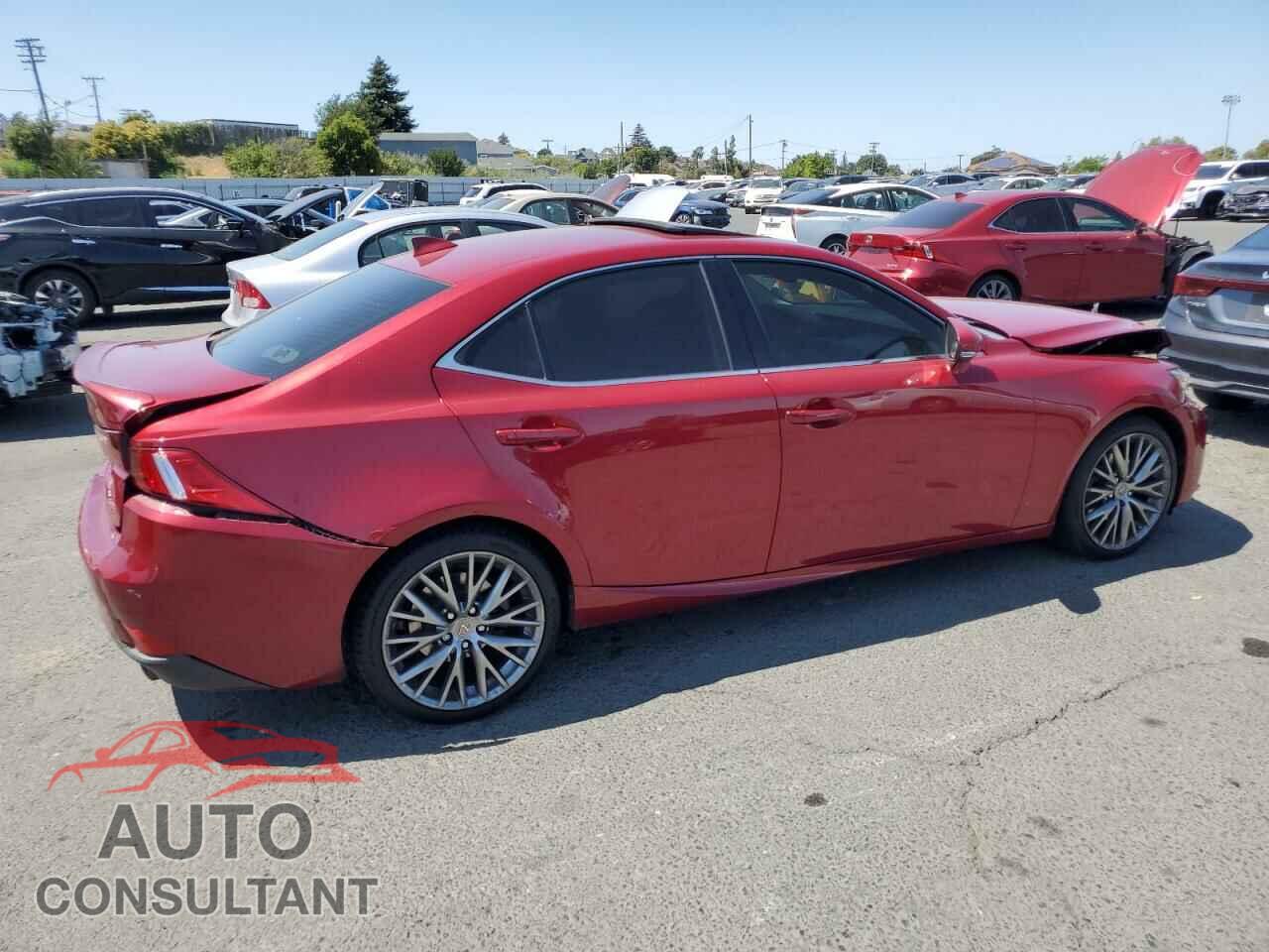 LEXUS IS 2015 - JTHBF1D29F5050432