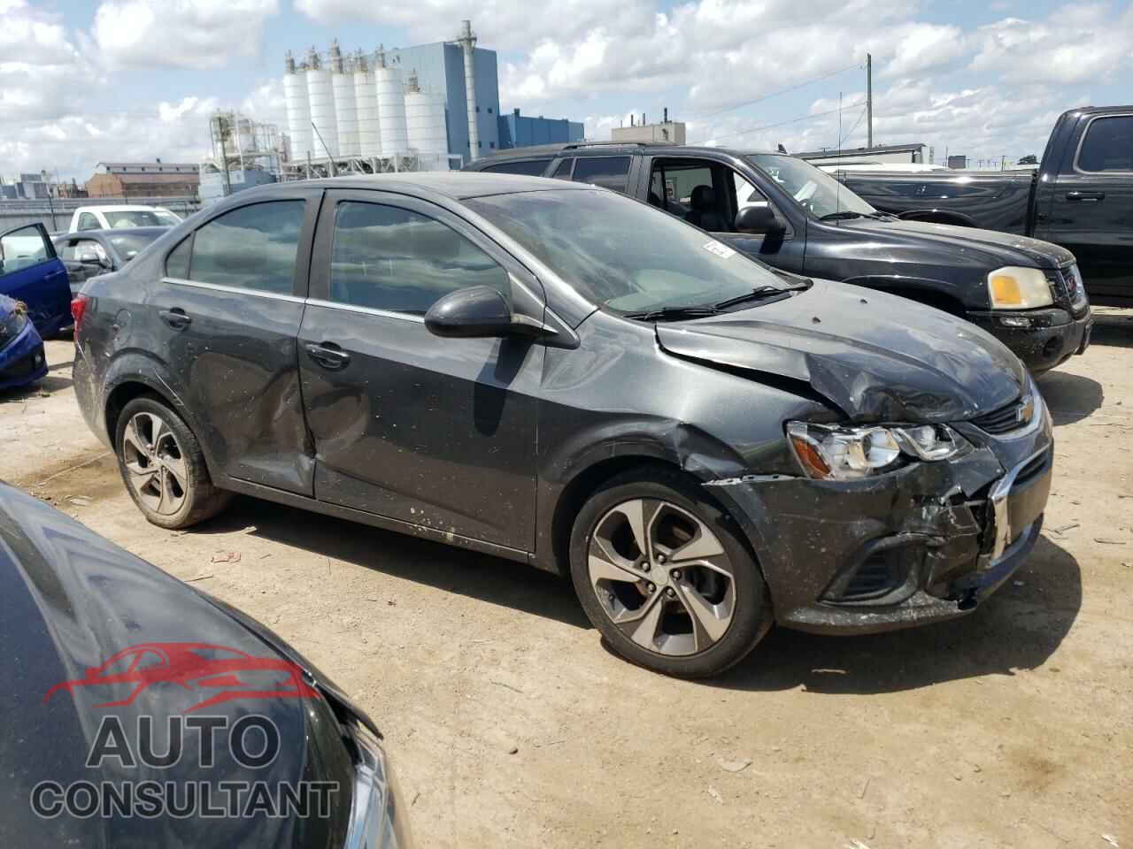 CHEVROLET SONIC 2019 - 1G1JF5SB7K4121983