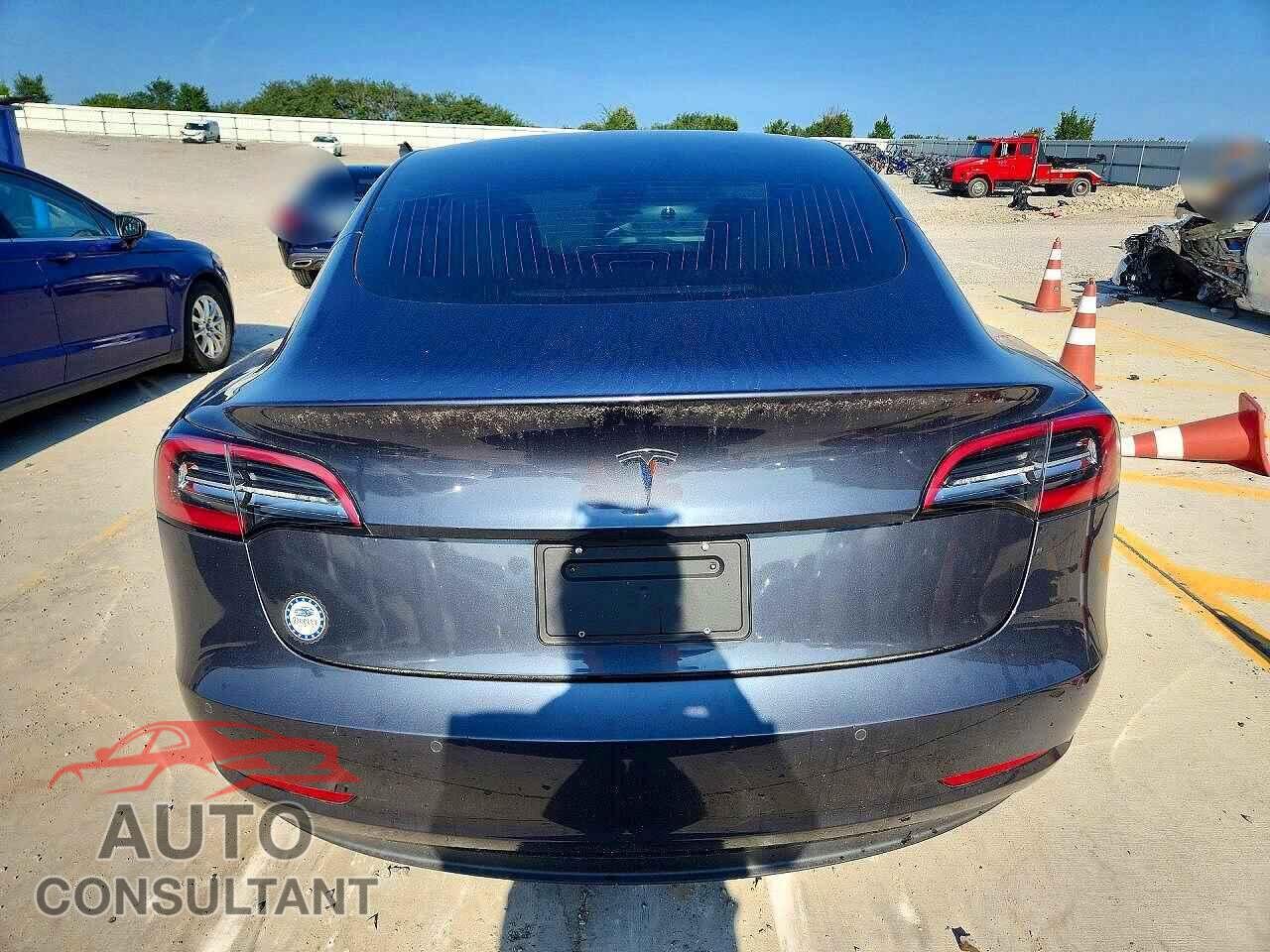 TESLA MODEL 3 2020 - 5YJ3E1EA6LF635025