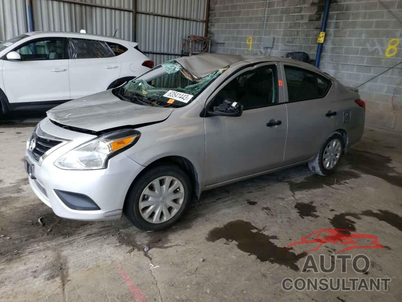 NISSAN VERSA 2018 - 3N1CN7AP0JL888596