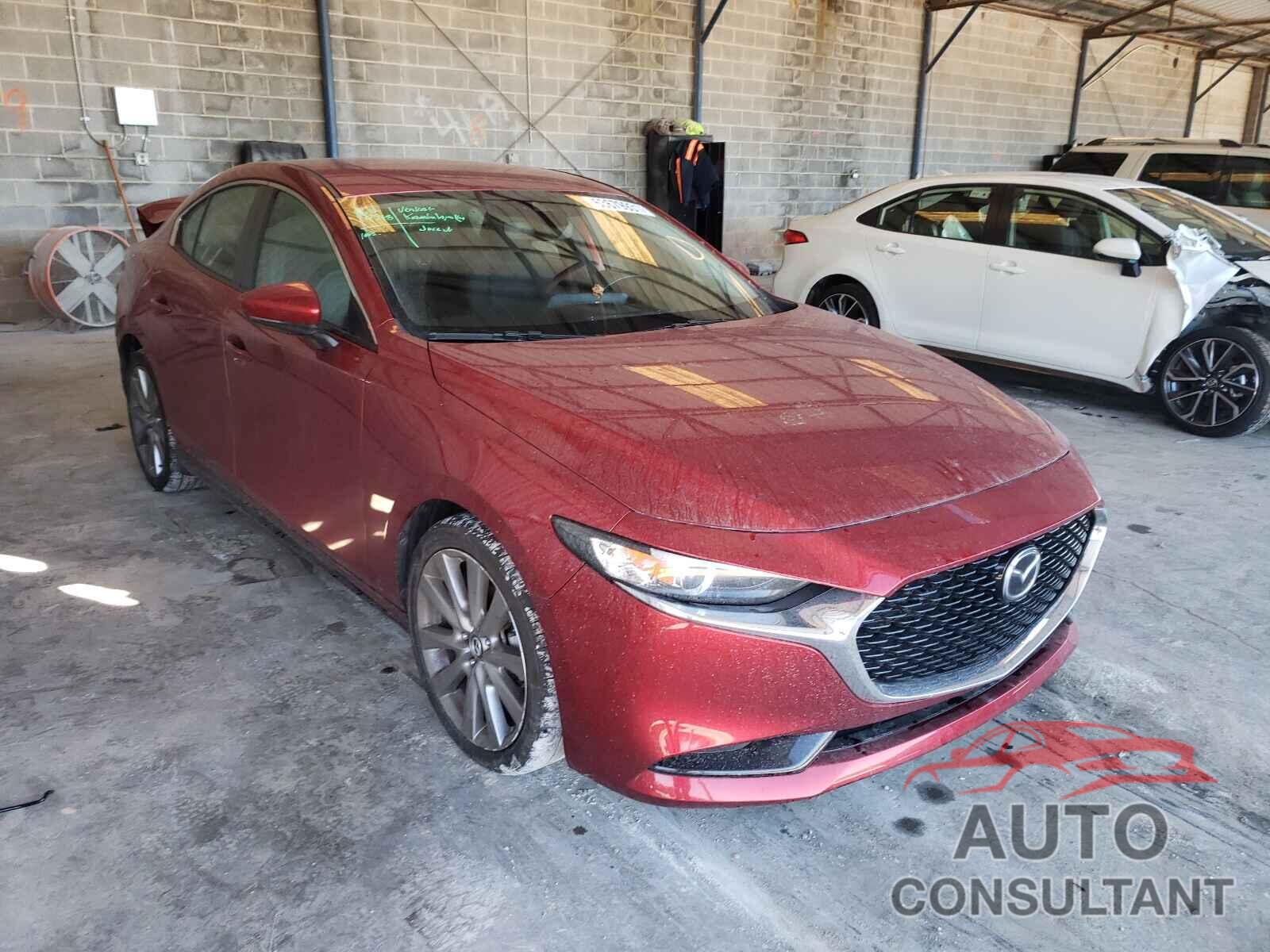 MAZDA 3 2019 - JM1BPACLXK1109658