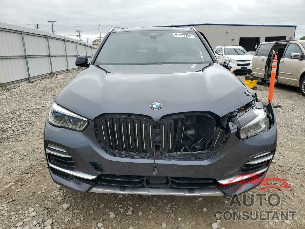 BMW X5 2021 - 5UXCR6C01M9E49207