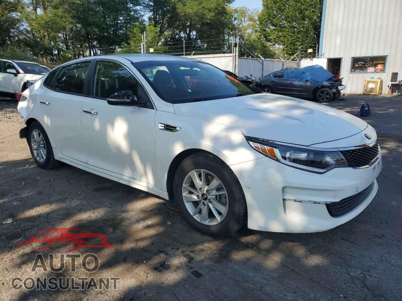 KIA OPTIMA 2016 - KNAGT4L3XG5074264