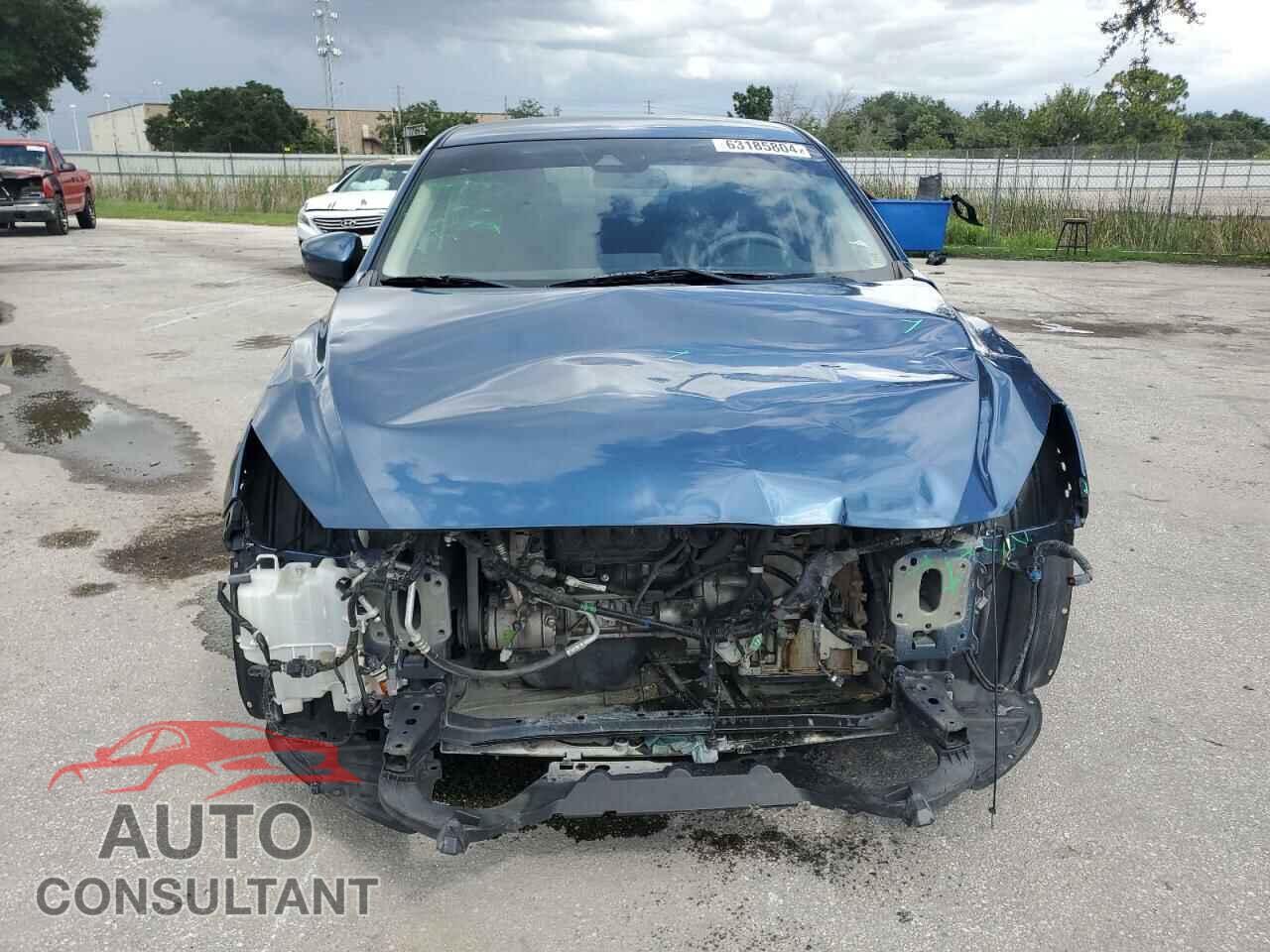 MAZDA 3 2018 - 3MZBN1U71JM180950