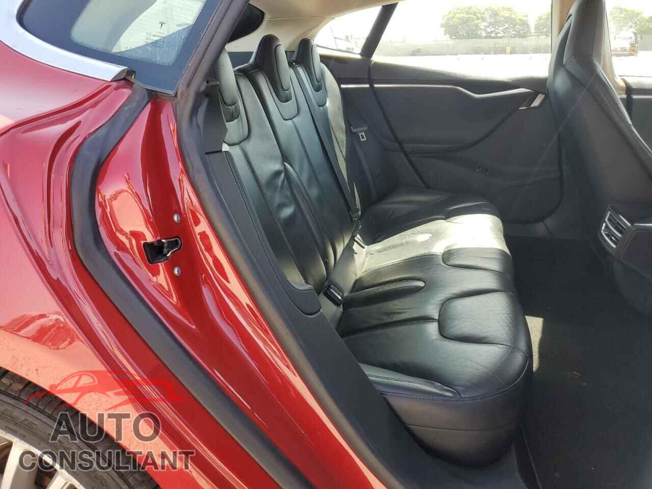 TESLA MODEL S 2014 - 5YJSA1S13EFP47926