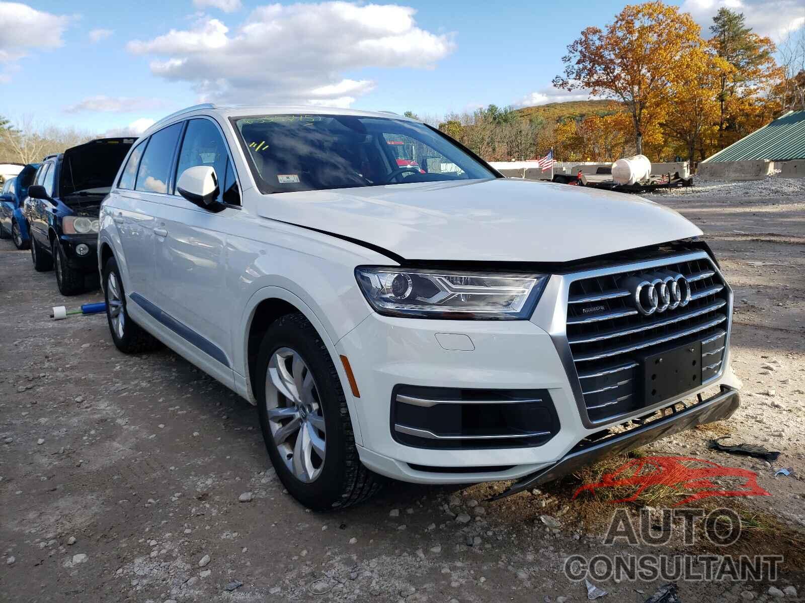 AUDI Q7 2018 - WA1LAAF70JD018409