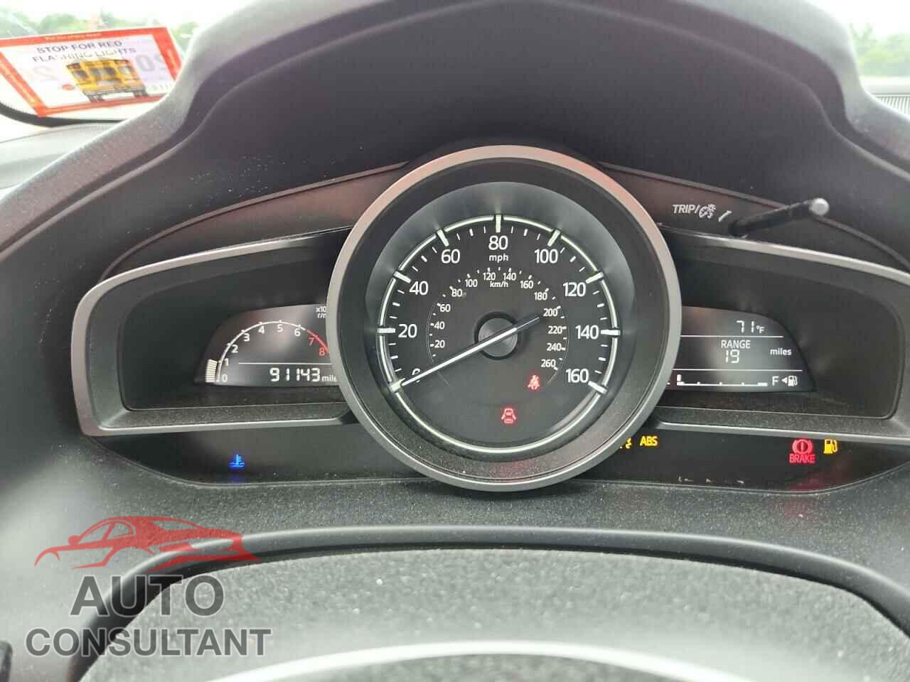 MAZDA 3 2017 - 3MZBN1V7XHM120531
