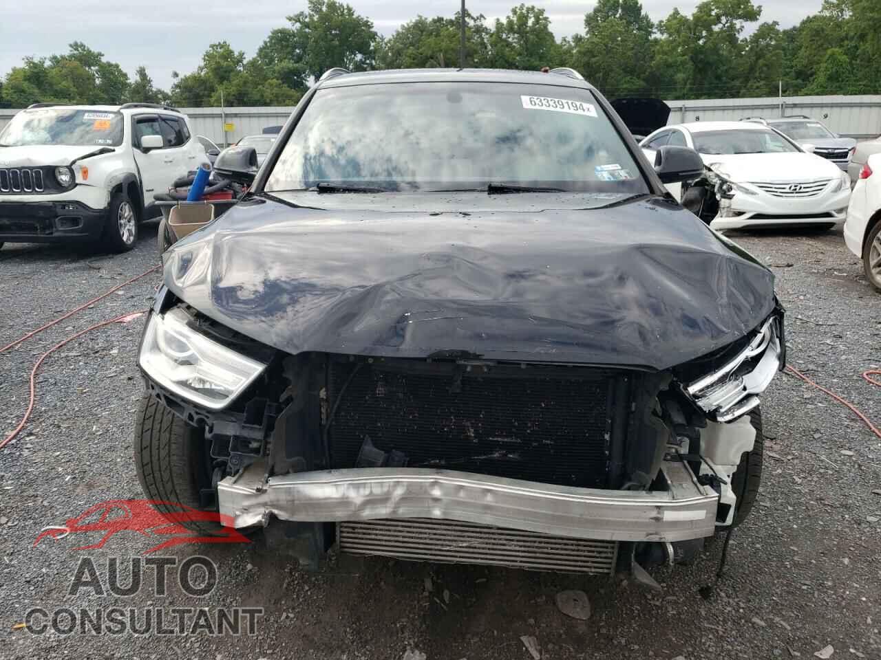 AUDI Q3 2017 - WA1JCCFS3HR012425