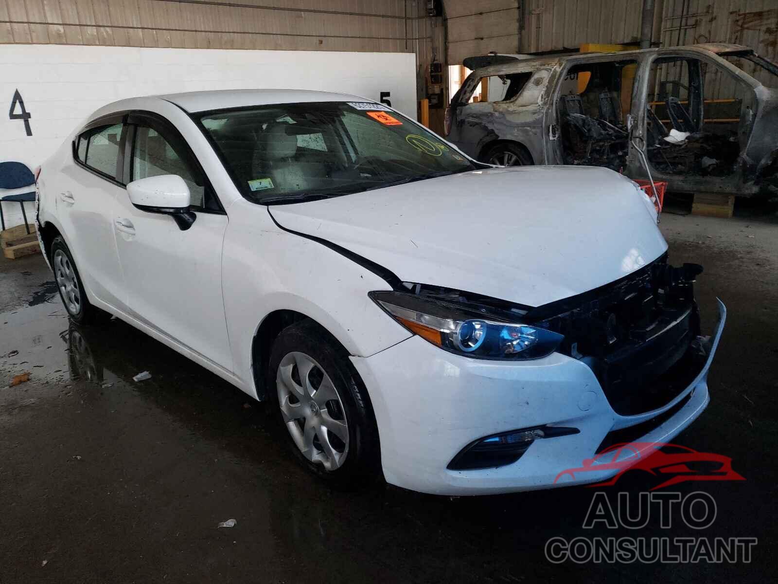 MAZDA 3 2018 - 3MZBN1U79JM195969