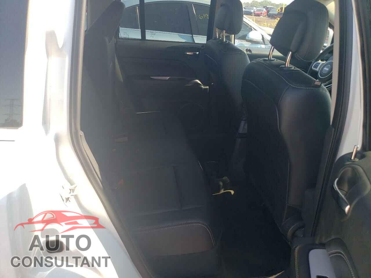 JEEP COMPASS 2017 - 1C4NJDEB5HD101317