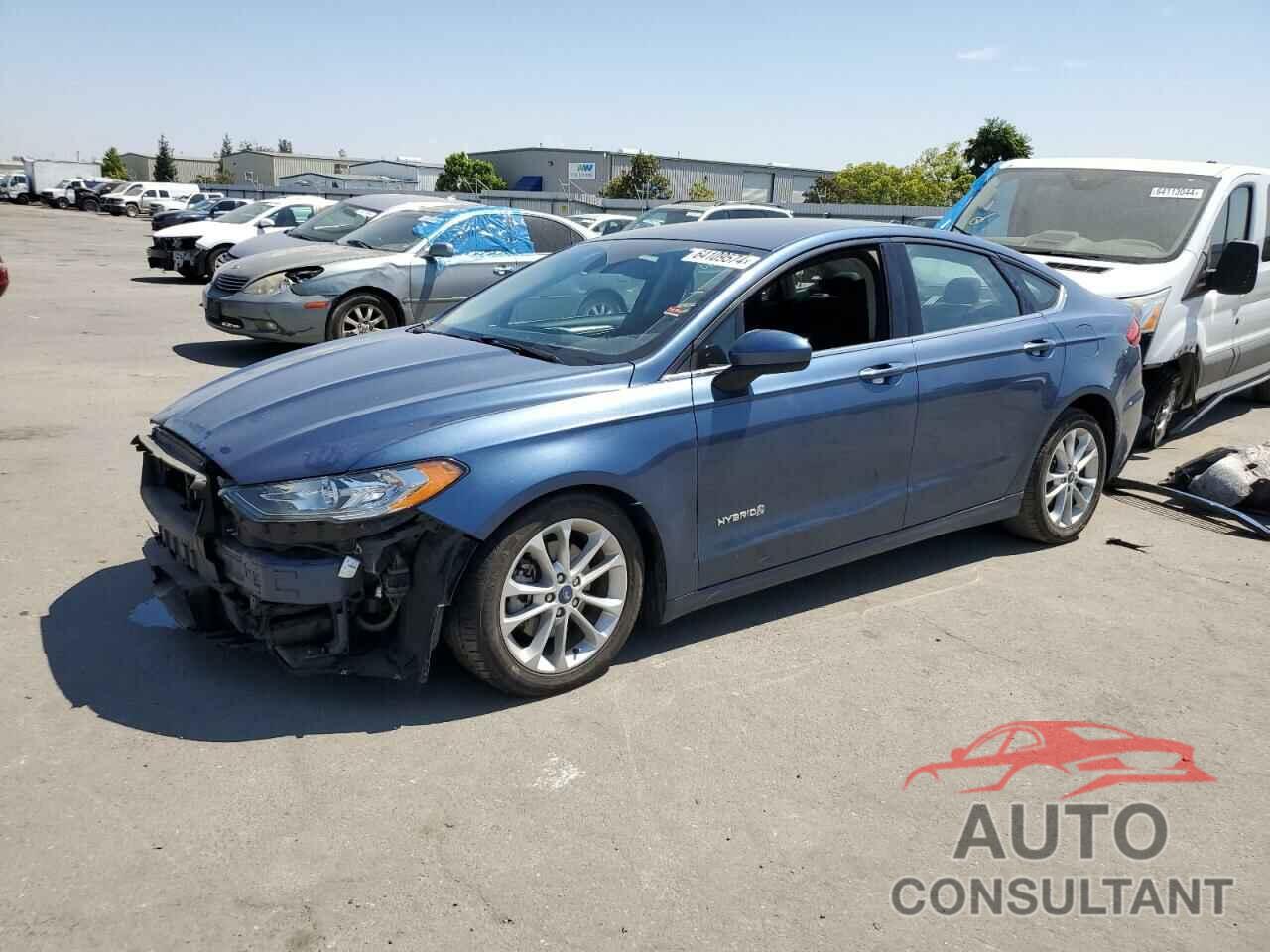 FORD FUSION 2019 - 3FA6P0LU9KR140125