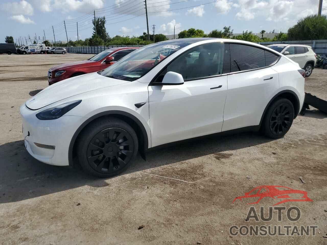 TESLA MODEL Y 2023 - 7SAYGDEE3PA166101