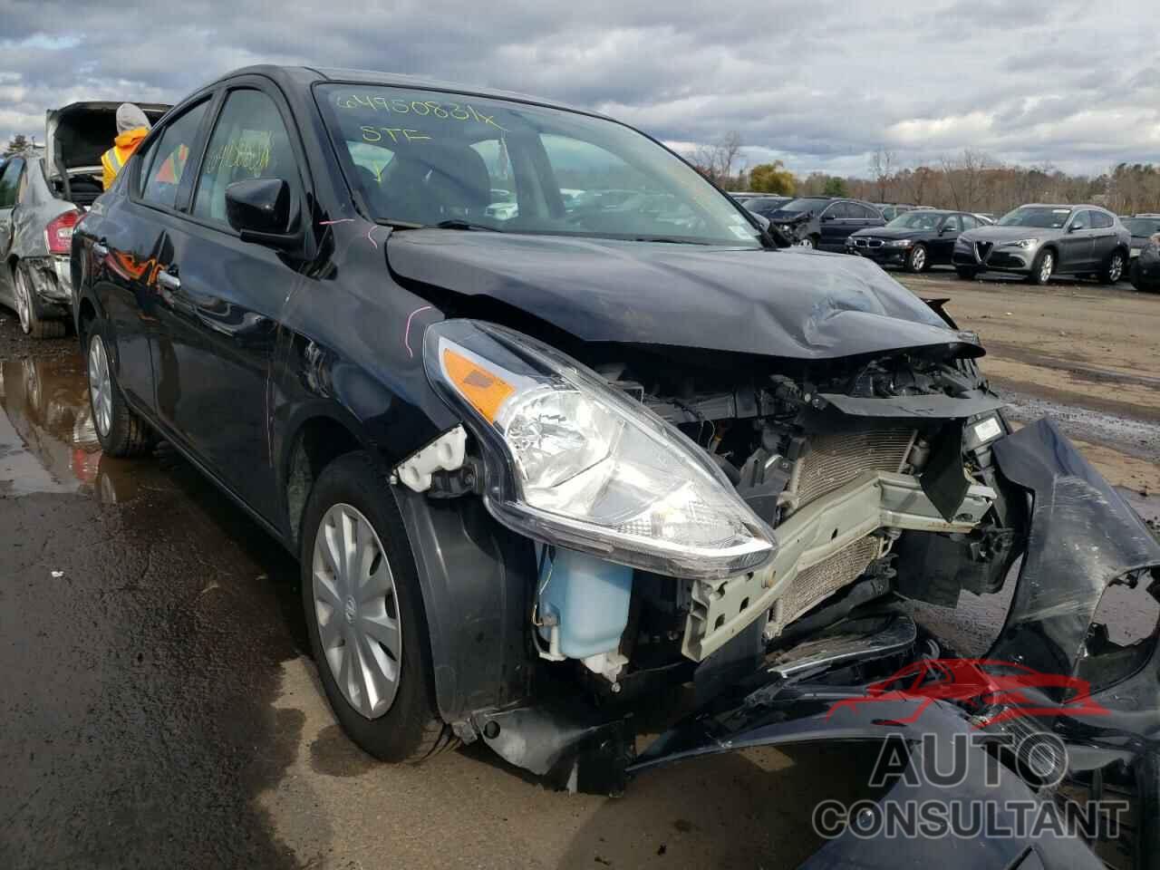 NISSAN VERSA 2019 - 3N1CN7AP6KL850677