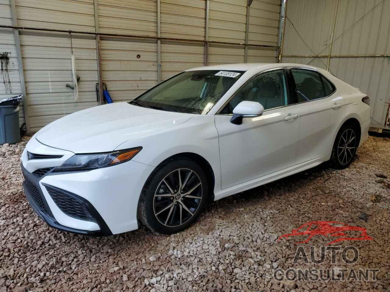 TOYOTA CAMRY 2022 - 4T1G11AKXNU691258