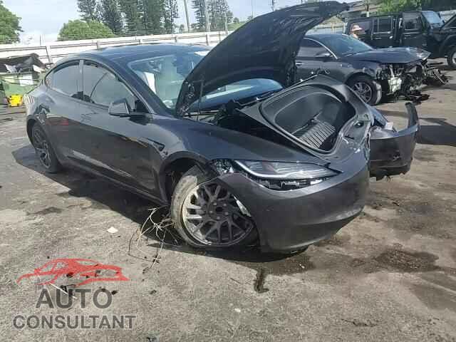 TESLA MODEL 3 2025 - 5YJ3E1EA1SF998329
